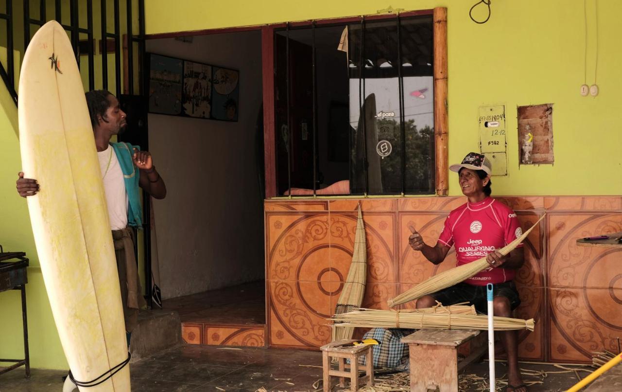 Albergue Urcia Surf House Huanchaco Exterior foto